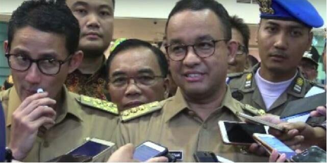 Pendiri PA 212 Sarankan Sandi Stop Pakai Pelembab Bibir Agar Bisa Bicara Jujur