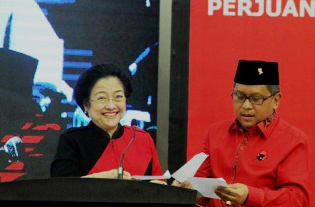 IPDN Anugerahi Doktor Kehormatan Kepada Megawati