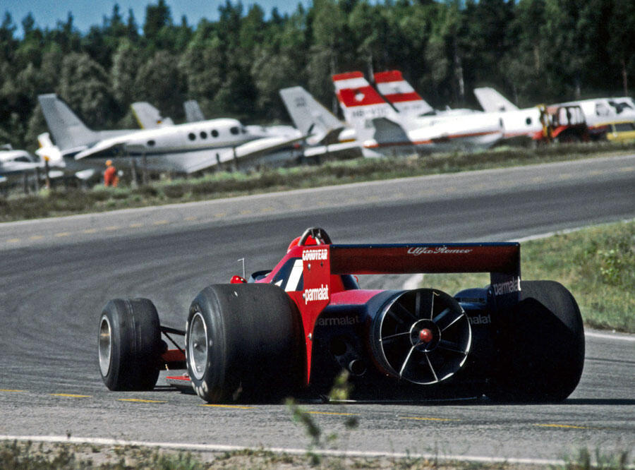Tak Disangka Gan, Ternyata 7 Mobil F1 Ini Tampilannya Bisa Aneh Banget!