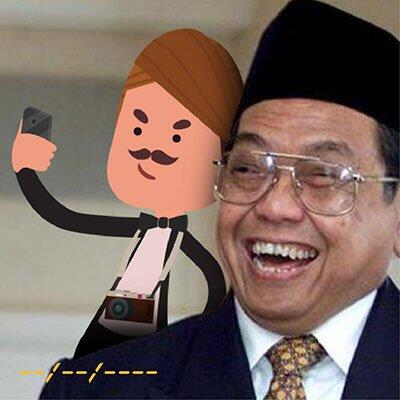 TREN FOTO SELFIE : DARI SEBUAH EKSISTENSI HINGGA DIPLOMASI