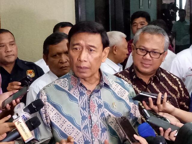 Wiranto Bahas Politik Nasional dengan AHY