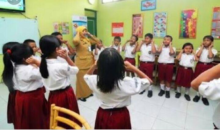 Ini Dia Calon Penghuni Surga Versi Guru