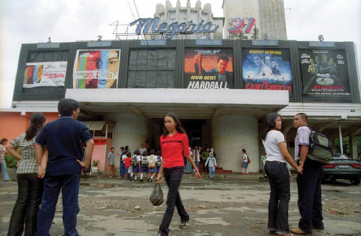 Ketika Mall &amp; Bioskop Dijadikan Indikator Majunya Sebuah Daerah