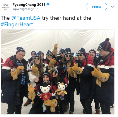 Mengenal Finger Heart, Gestur Cinta yang Populer di Korea Selatan