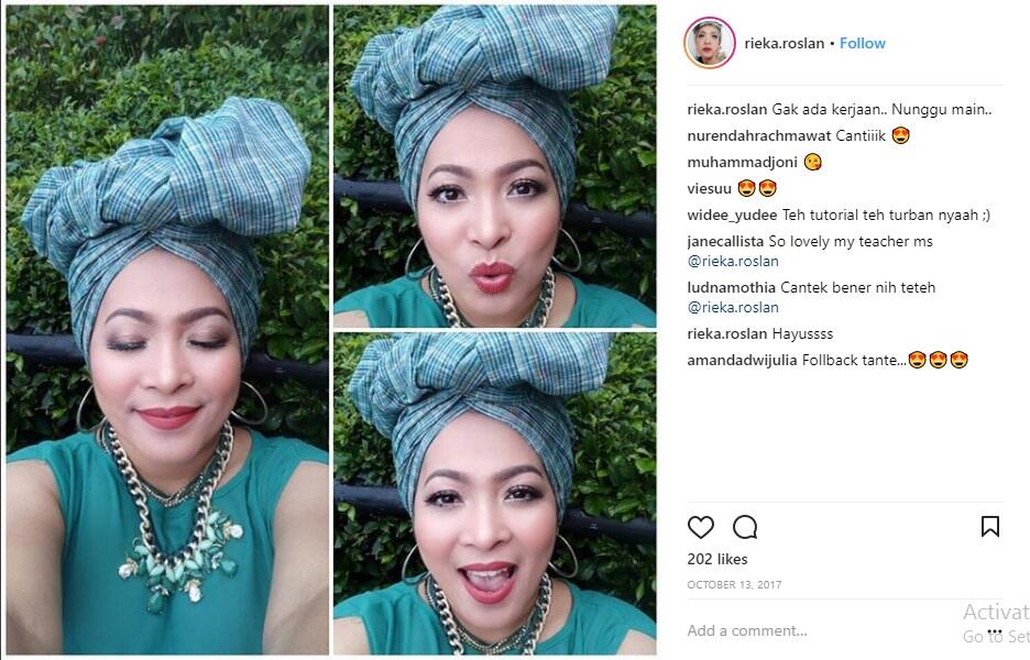 Beginilah Tampilan Kece Rieke Roeslan The Groove Kalau Lepas Turban