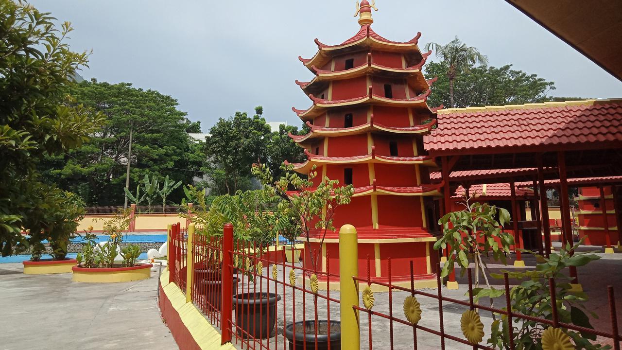 Melongok Keindahan Kelenteng Da Bo Gong Ancol yang Berusia 17 Abad