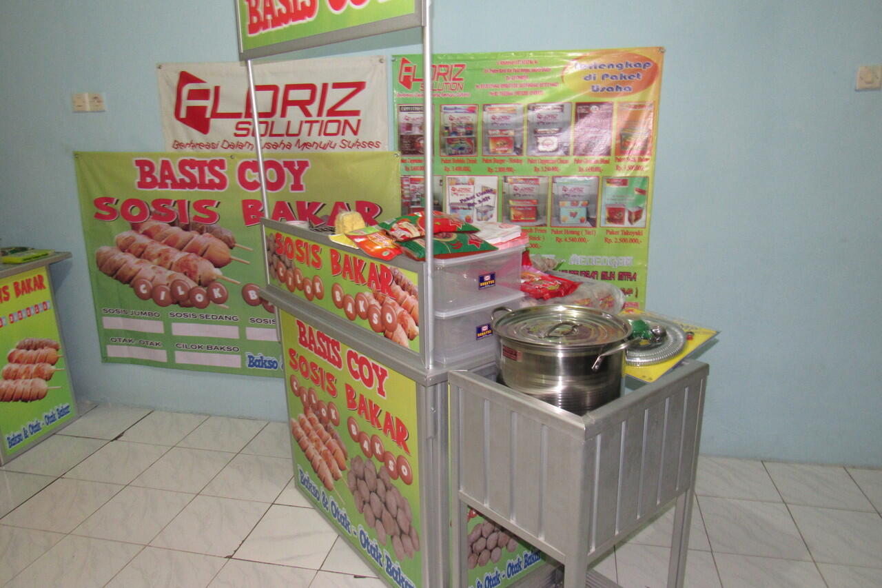 FRANCHISE USAHA CILOK BAKSO & SOSIS BAKAR