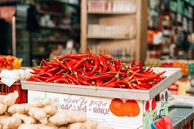 Tanpa Perlu Ditaruh Kulkas, Ini Cara Bikin Sambal Ulegmu Awet Berhari-hari. Maknyus!
