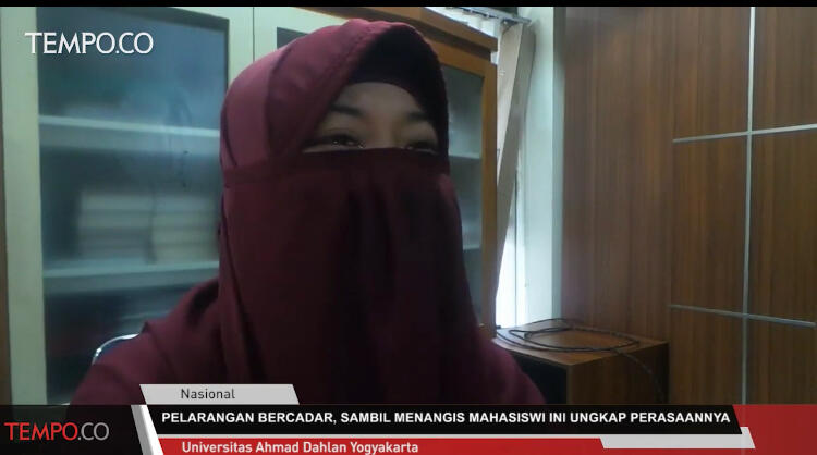 Pelarangan Bercadar, Sambil Menangis Mahasiswi Ini Curhat