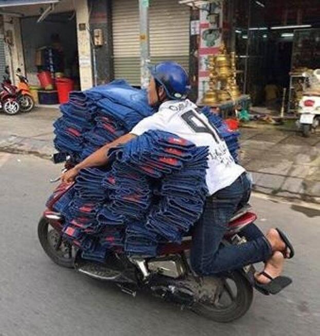 Skill Angkut Barang Tingkat Dewa, Yang Lain Lewat!