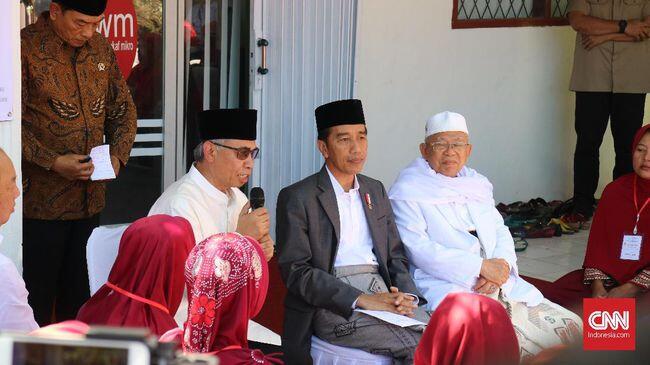 Jokowi Kunjungi Pesantren, Warga Minta Tambahan Modal 