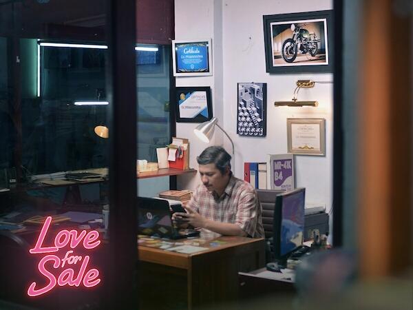 Love for Sale: Film Indonesia yang Mewakili Jomblo Masa Kini