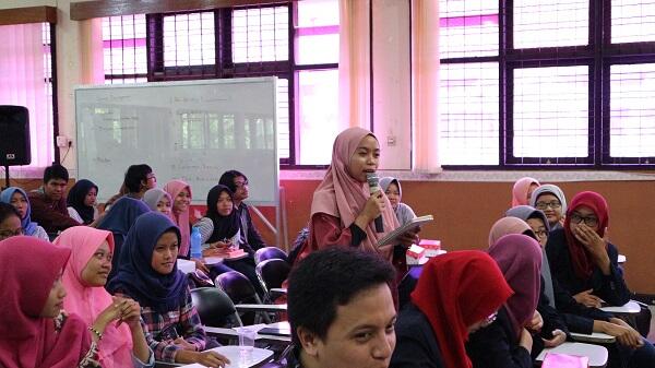 Bye-bye Malang! Mahasiswa Universitas Negeri Malang Bikin Kangen!