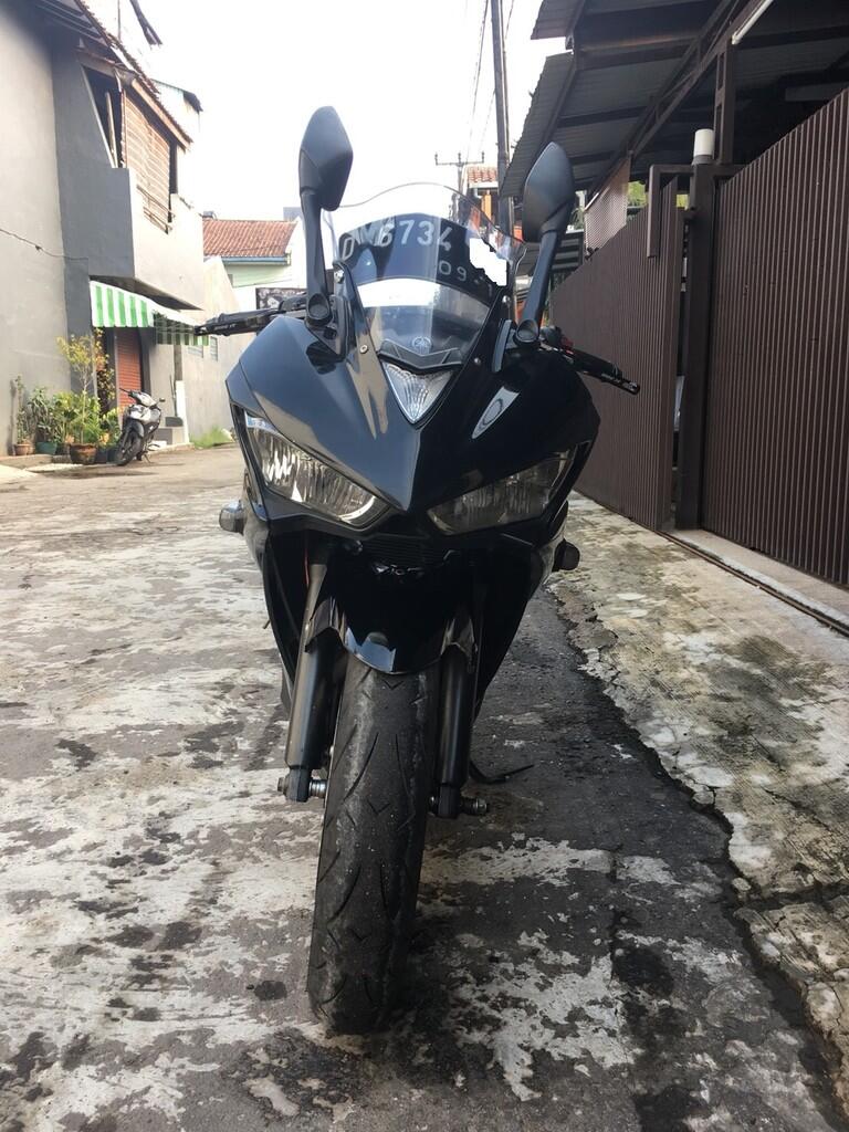Hilang Motor Yamaha R25 2014 Warna Hitam Imbalan 5 Juta Rupiah