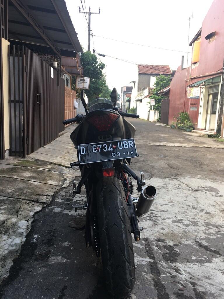 Hilang Motor Yamaha R25 2014 Warna Hitam Imbalan 5 Juta Rupiah