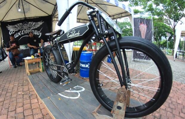 Skena Motor Kustom Indonesia