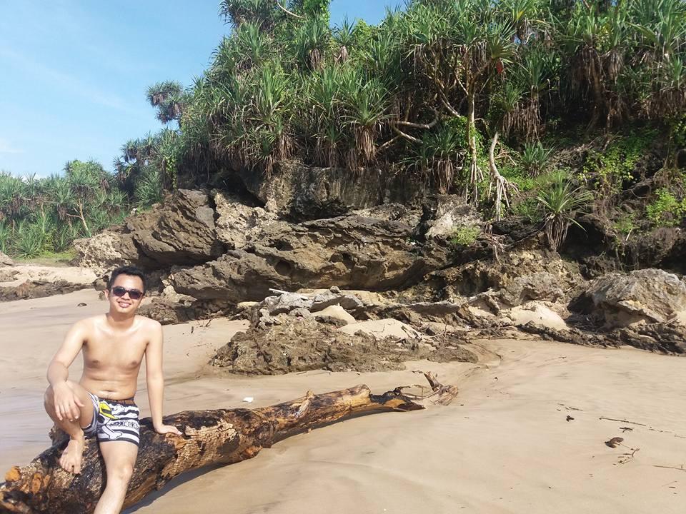 Sudahkah GanSis ke Pantai di Ujung Genteng?