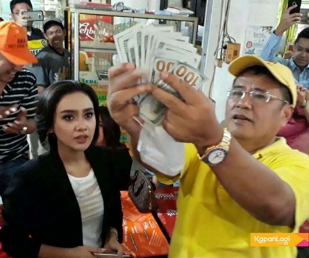 Bukan Perhatikan Gaya Bicara Hotman Paris Tentang Buaya Cinta,Netizen Salfok