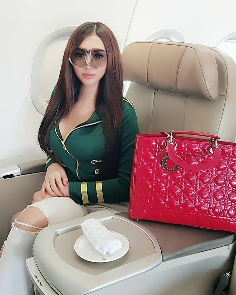 Unggah Tampang Jadul Lucinta Luna, Ely Sugigi Di-unfollow