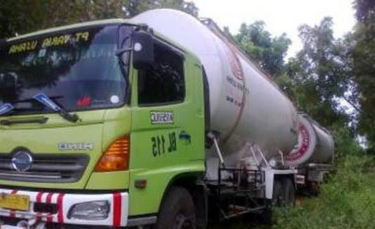 Kisah Misteri Truk Tronton Bus Pahala Kencana yg Dimasukan Kedalam Hutan Jati Blora
