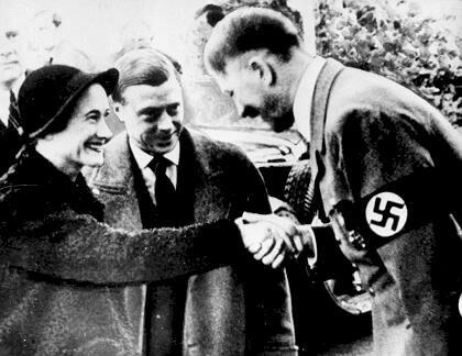 15 Foto langka Adolf Hitler, Dijamin Kamu Belum Pernah Lihat!