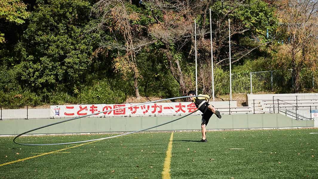 Keren! Pria Jepang Ini Pecahkan Rekor Main Hula Hoop Terbesar di Dunia