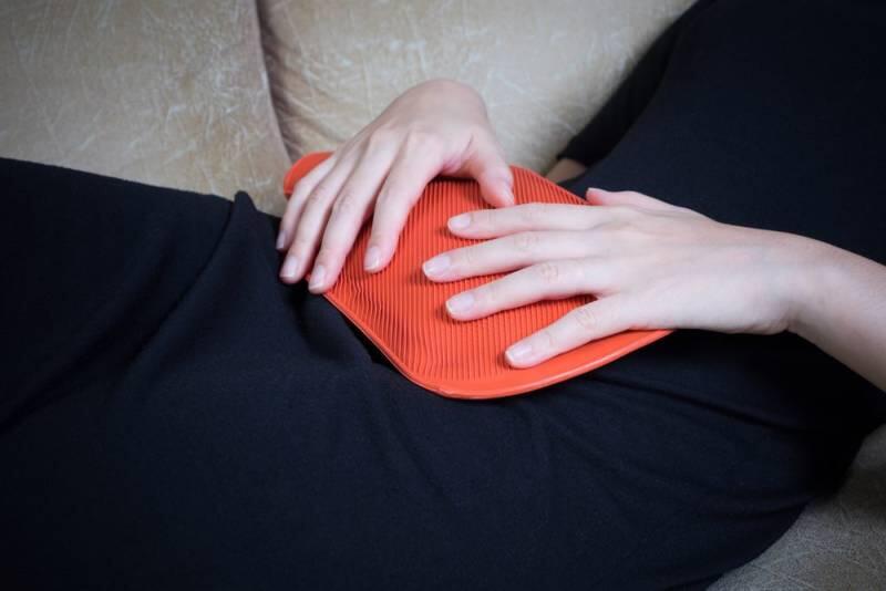 Nyeri Saat Menstruasi Itu Neraka! 9 Cara Alami Ini Bisa Bantu Atasi Sakitnya