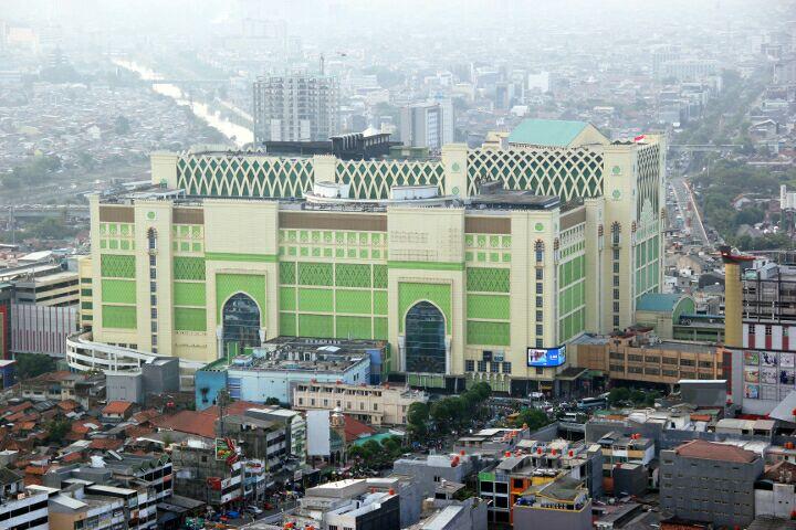 Tinggal di Jakarta? Pasti Lo Gak Sadar Lewatin 6 'Landmark' Ini Setiap Hari