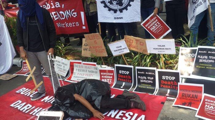 Demo di Depan Kedubes Saudi Arabia Suarakan Stop Hukuman Mati