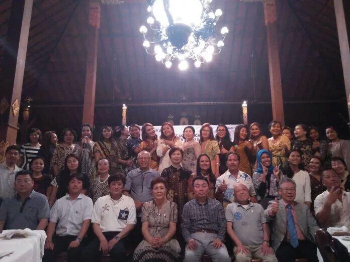 Rotary Club Of Bali Taman salurkan hibah 1000 kacamata gratis dari Jepang