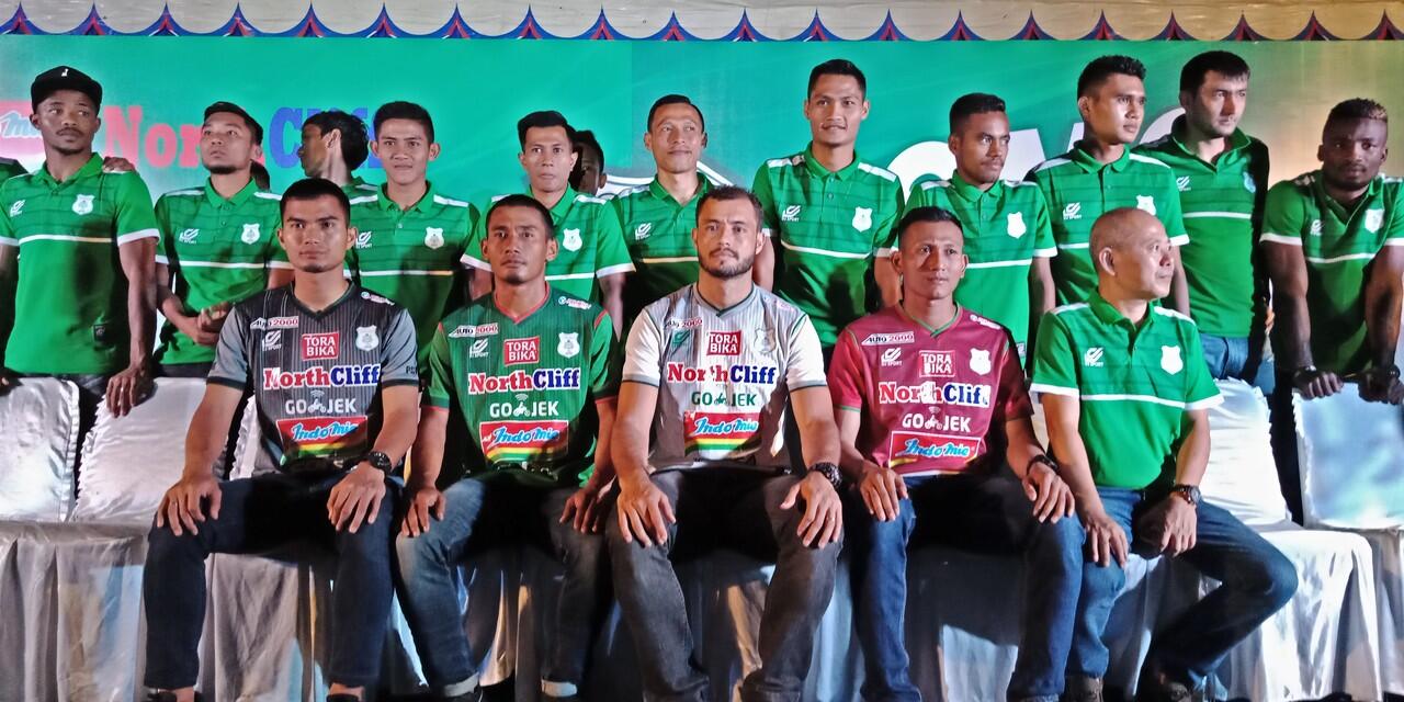 Yuk Intip Uniknya Jersey Kontestan Liga 1 Indonesia 2018