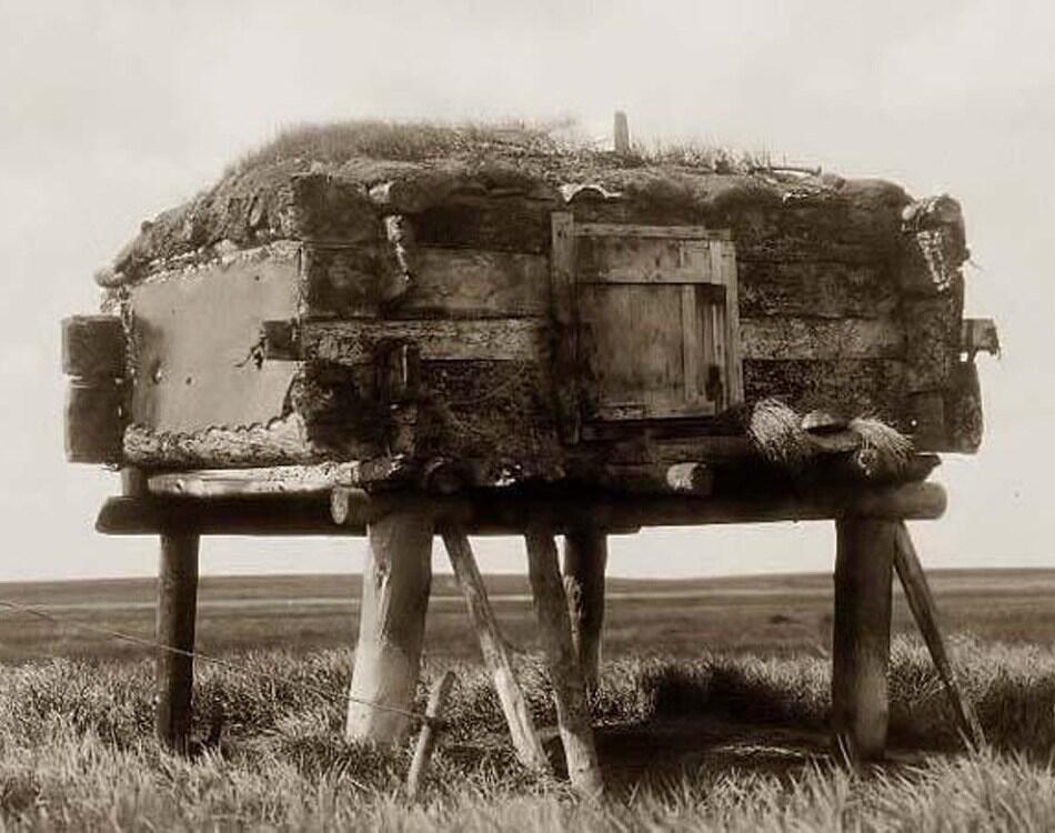 The Anjikuni Lake Incident (1930), Hilangnya Penduduk Secara Misterius.