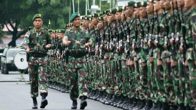 Jenderal Kostrad Rela Ikut Ujian SIM di Polres Depok