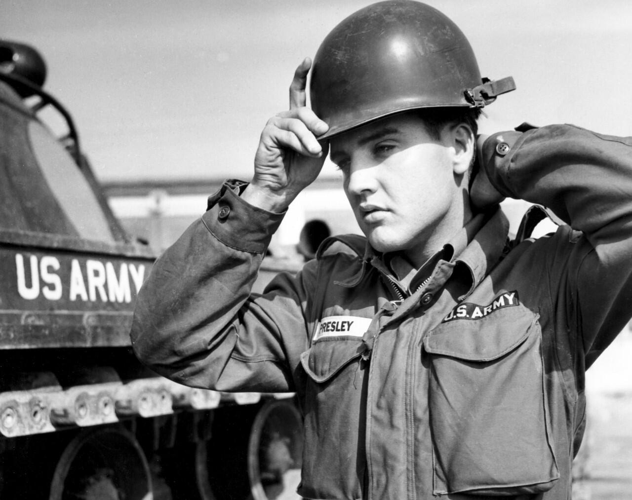 Mengenang Kenakalan Elvis Presley Ketika Laksanakan Wajib Militer