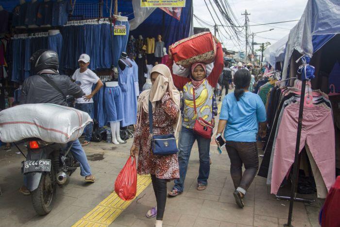 Masalah Tanah Abang bisa berbuah interpelasi buat Anies-Sandi