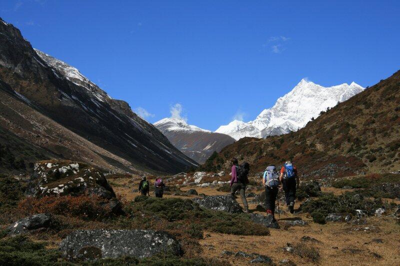 Ternyata di Dunia Ada Puncak Gunung yang Belum Didaki