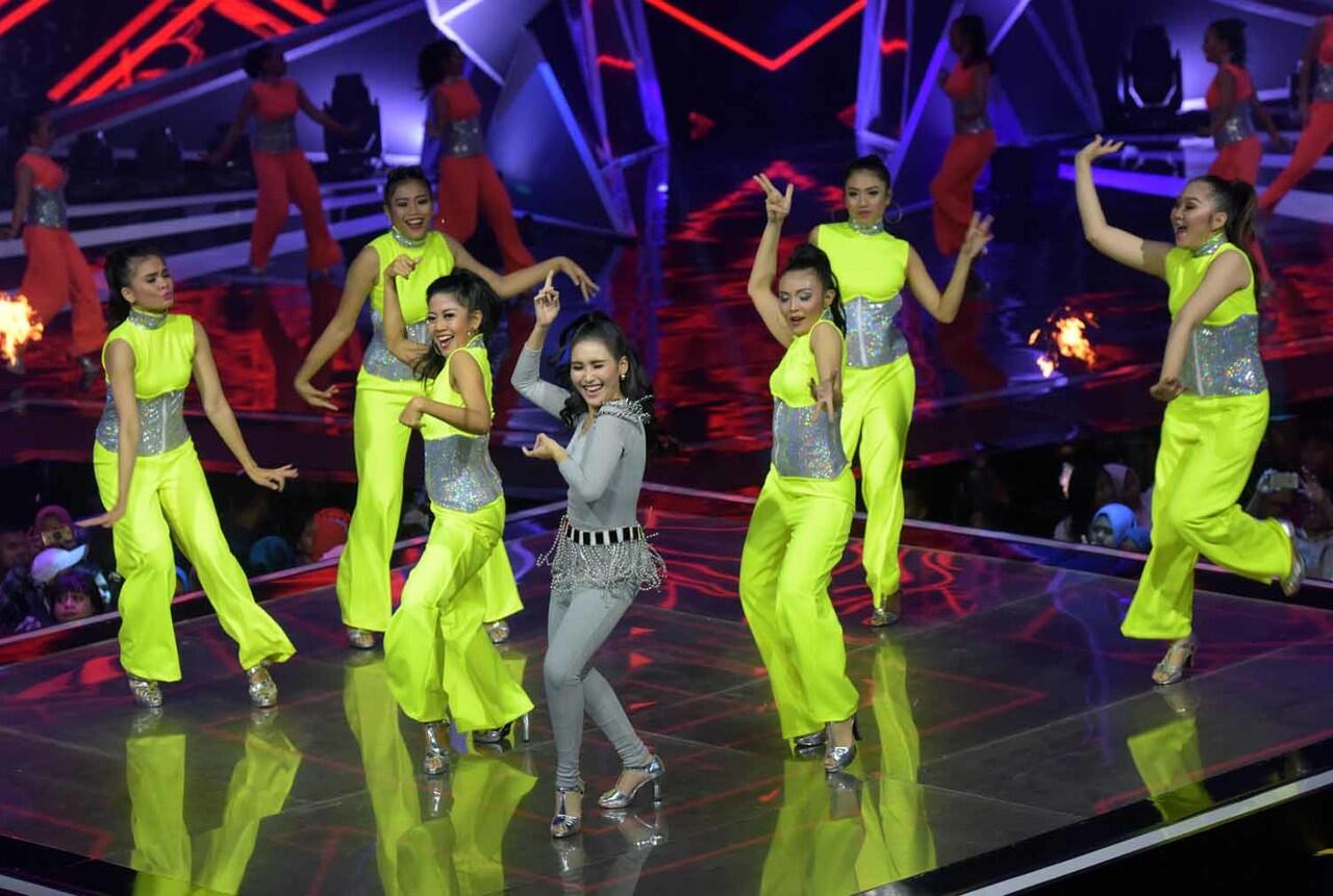 Ayu Ting Ting, Sexy saat joged