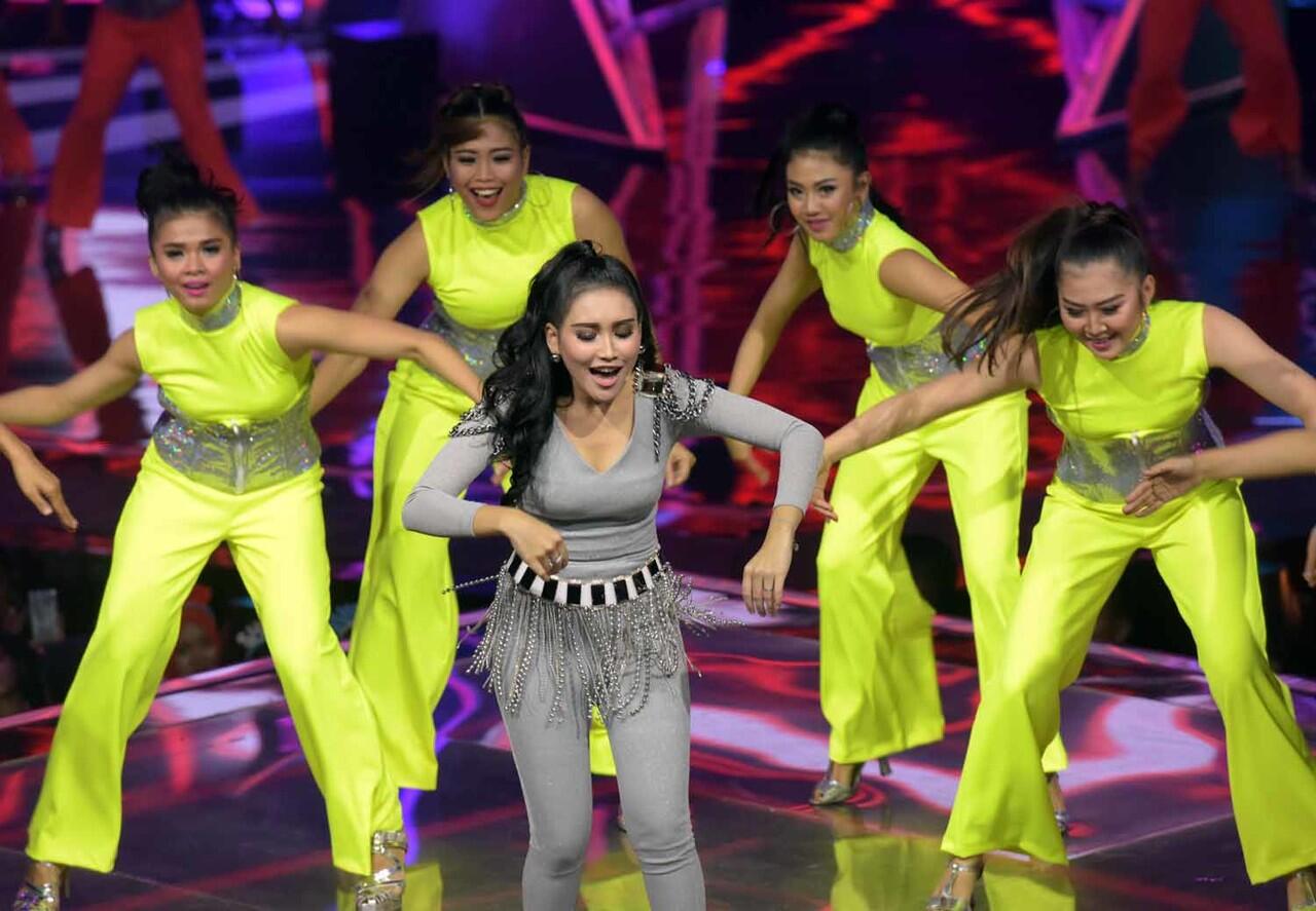 Ayu Ting Ting, Sexy saat joged