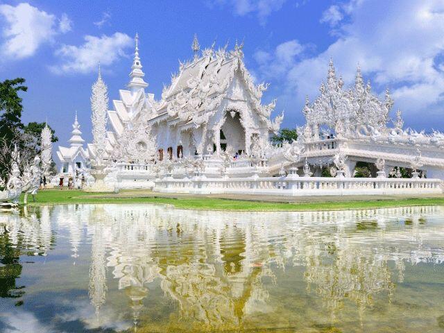 White Temple Wisata Unik Nan Ciamik di Chiang Rai