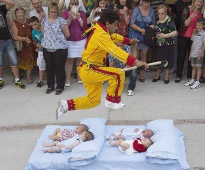 Festival Unik di Berbagai Negara