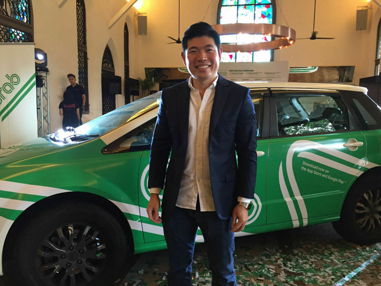 Kisah Lulusan Harvard Jadikan Go-Jek & Grab Bisnis Triliunan