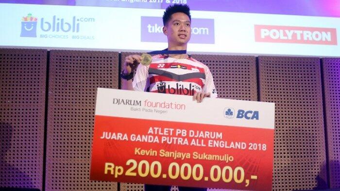 Kevin Sanjaya Unggah Foto Cewek Cantik, Netizen Heboh