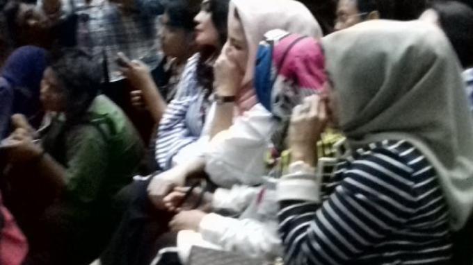 Setya Novanto Dituntut 16 Tahun Penjara, Deisti Teteskan Air Mata