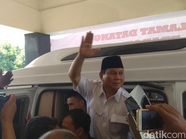 Tuding Elite Bikin Negara Miskin, Prabowo: Saya Sadar, Sudah Tobat