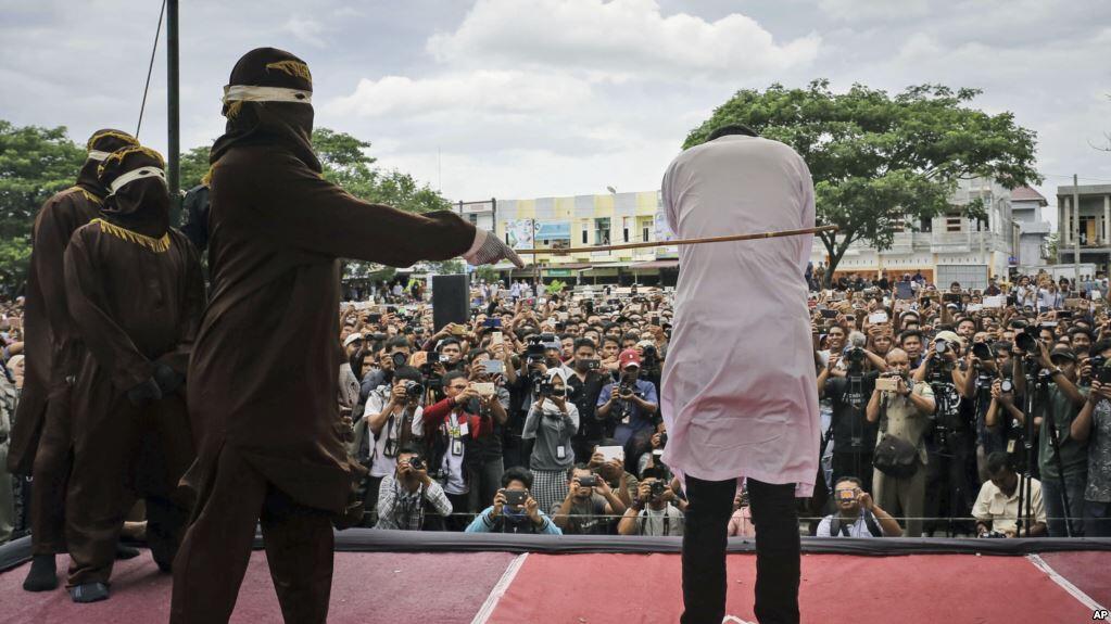 LBH APIK : Hukuman Cambuk Tak Membuat Pelaku Cabul Jera