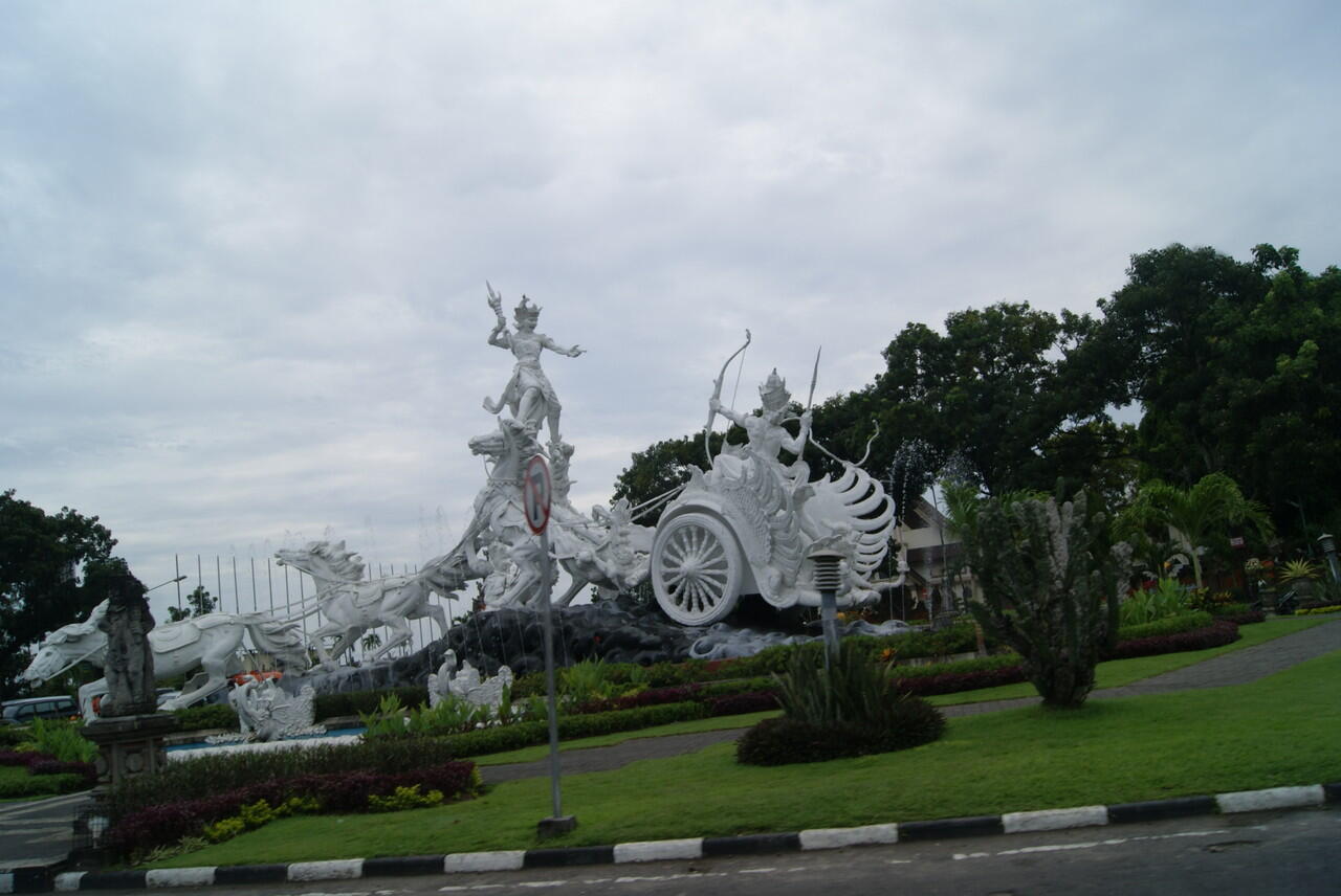 (FR) Perjalanan Liburan ke Bali dengan Nyetir Mobil Sendiri (09 Maret-13 Maret 2012)
