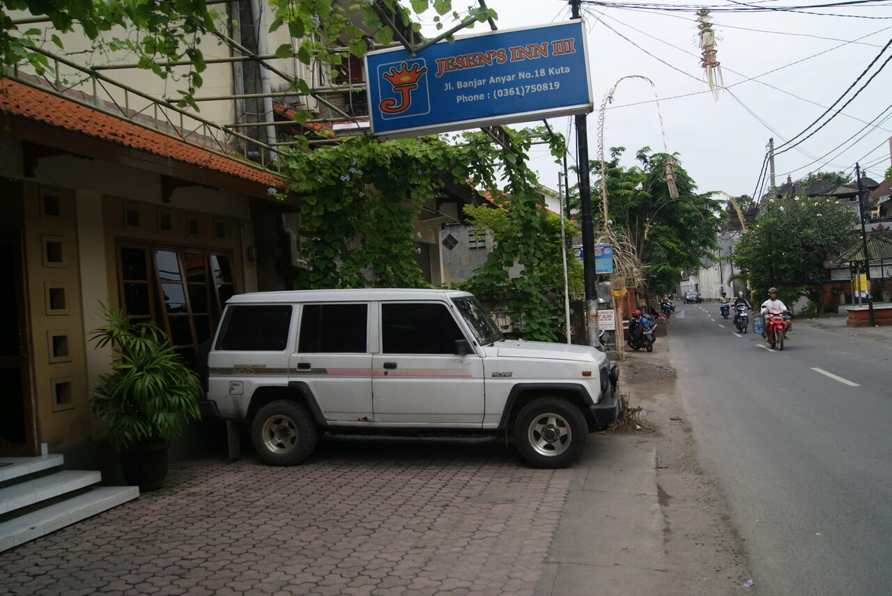 (FR) Perjalanan Liburan ke Bali dengan Nyetir Mobil Sendiri (09 Maret-13 Maret 2012)