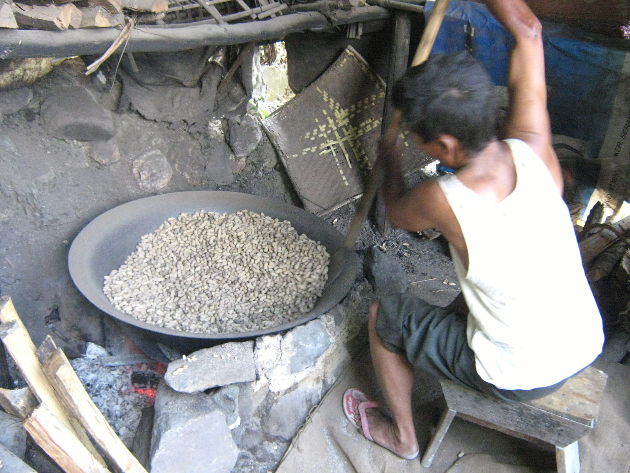 Kacang Sihobuk, Oleh-oleh Khas Tapanuli Utara