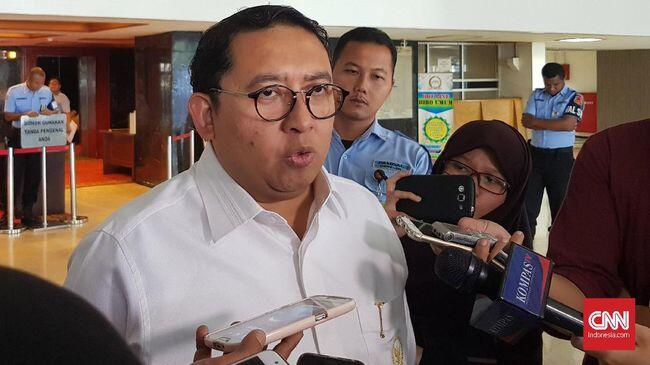Fadli Zon Sindir Ketua MUI Ma'ruf Amin Tak Paham Politik