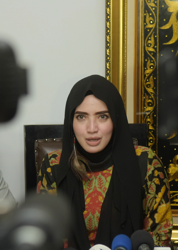 Ini Perempuan Yang Diduga Istri Ketiga Opick